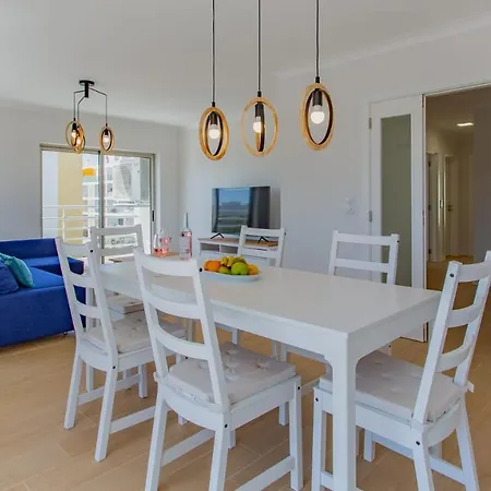 Апартаменти Apartamento Encosta Da Marina By Lovelystay Портіман